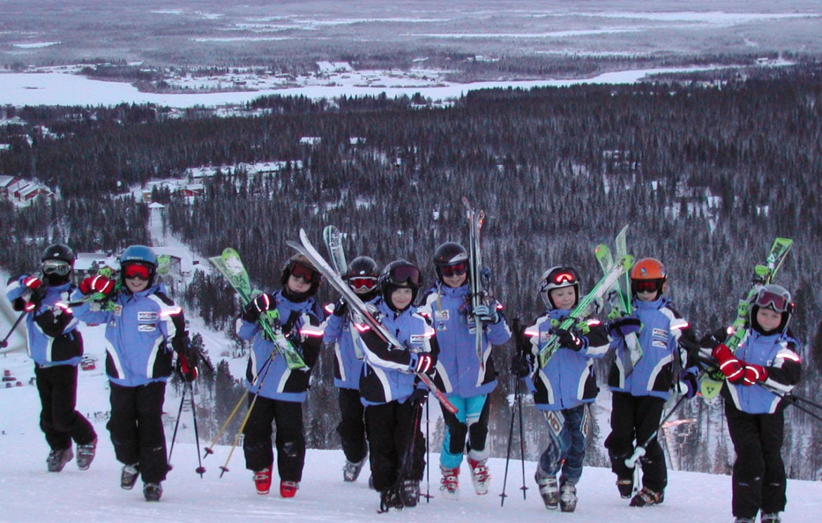 Levi Ski Clubin junnuja vuonna 2004. Kuva: Jusku Mikkonen